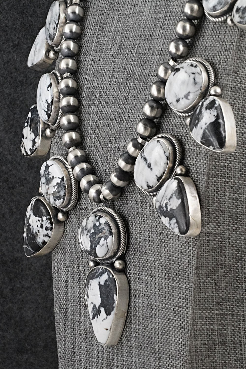 White Buffalo & Sterling Silver Necklace and Earrings Set - Mark Yazzie