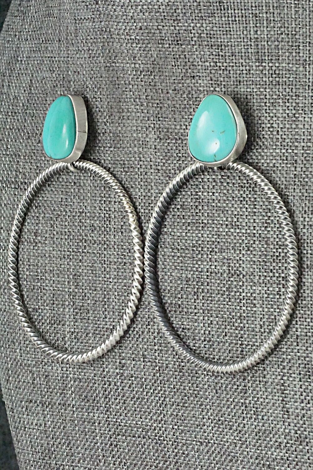 Turquoise & Sterling Silver Earrings - Verley Betone
