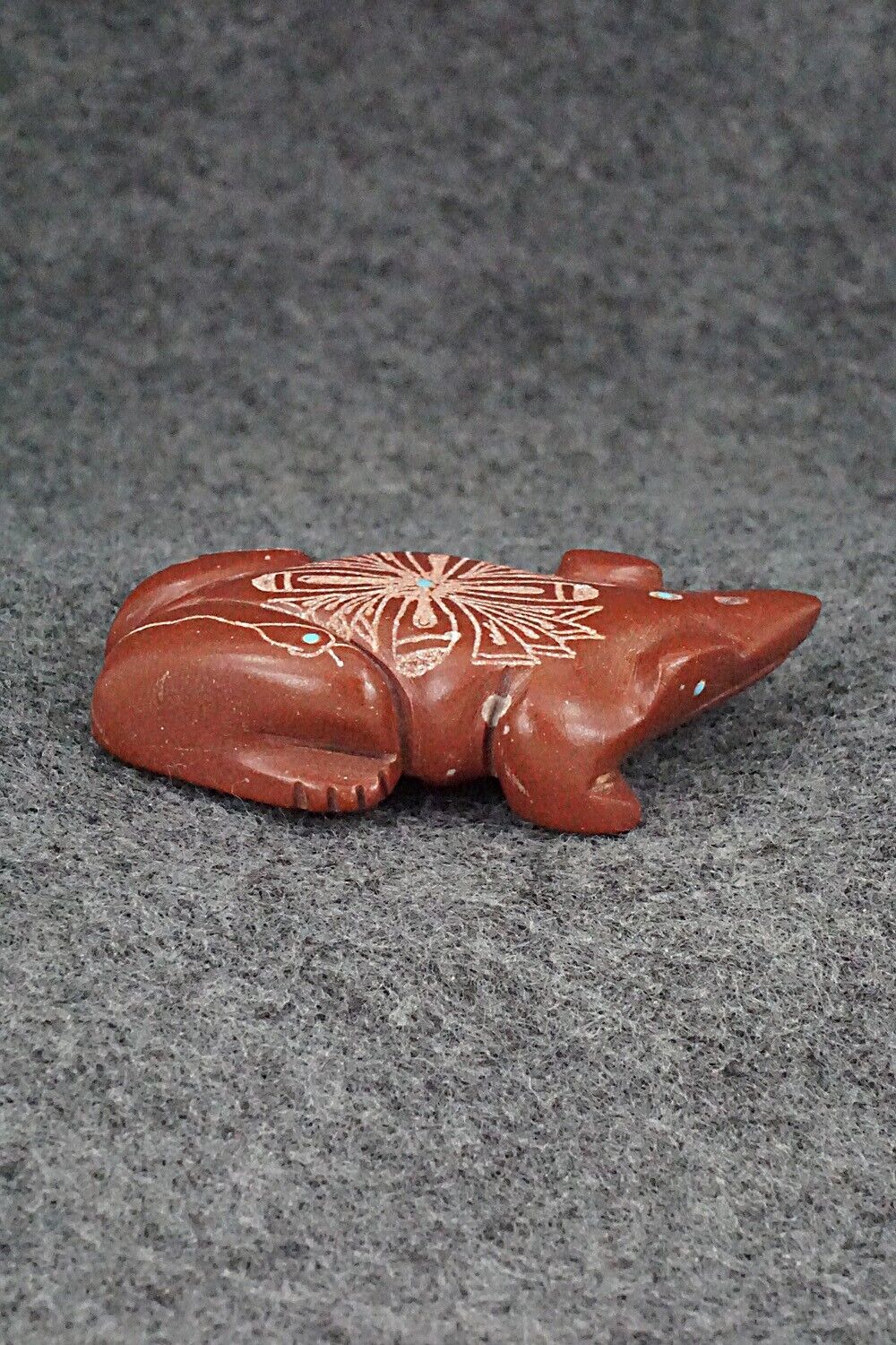 Frog Zuni Fetish Carving - Adrian Cachini