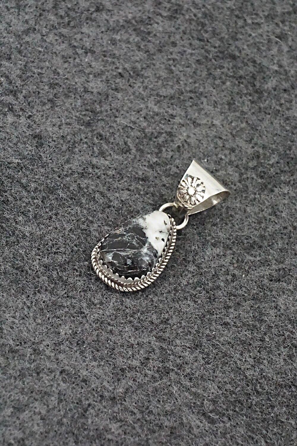 White Buffalo & Sterling Silver Pendant - Ernest Hawthorne