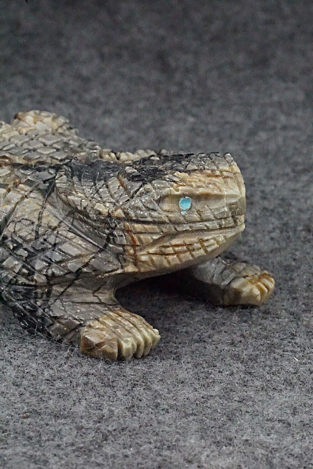 Horned Toad Zuni Fetish Carving - Tony Mackel