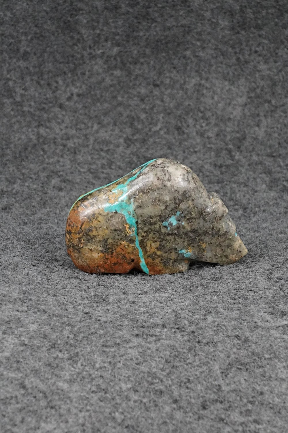 Bear Zuni Fetish Carving - Abby Panteah Quam