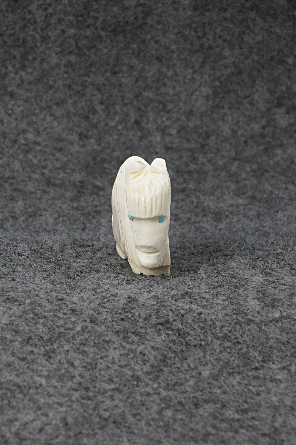 Buffalo Zuni Fetish Carving - Gilbert Lonjose