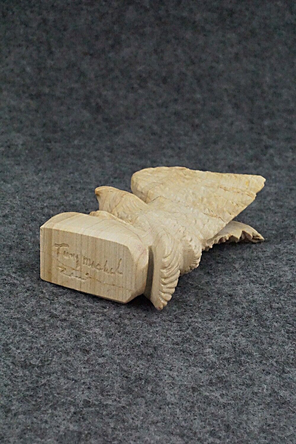 Eagle Zuni Fetish Carving - Tony Mackel