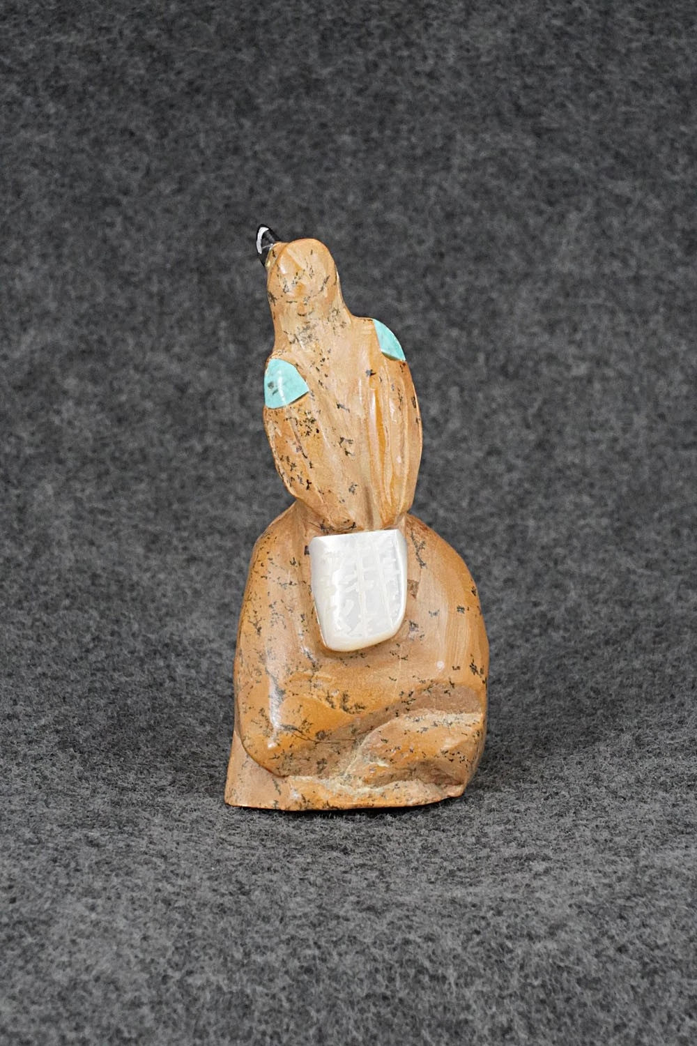 Bird Zuni Fetish Carving - Freddie Leekya