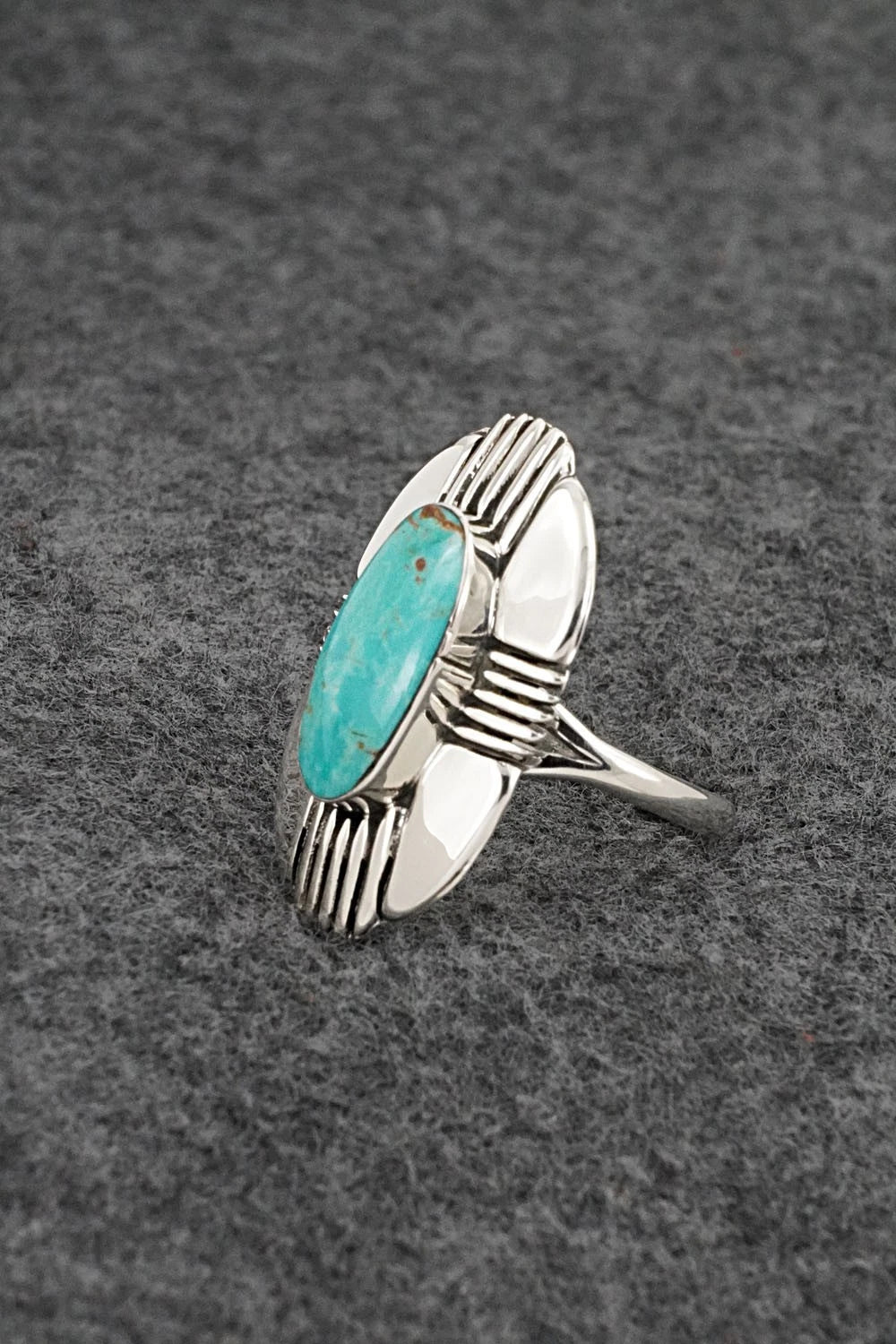 Turquoise & Sterling Silver Ring - Mike Smith - Size 10
