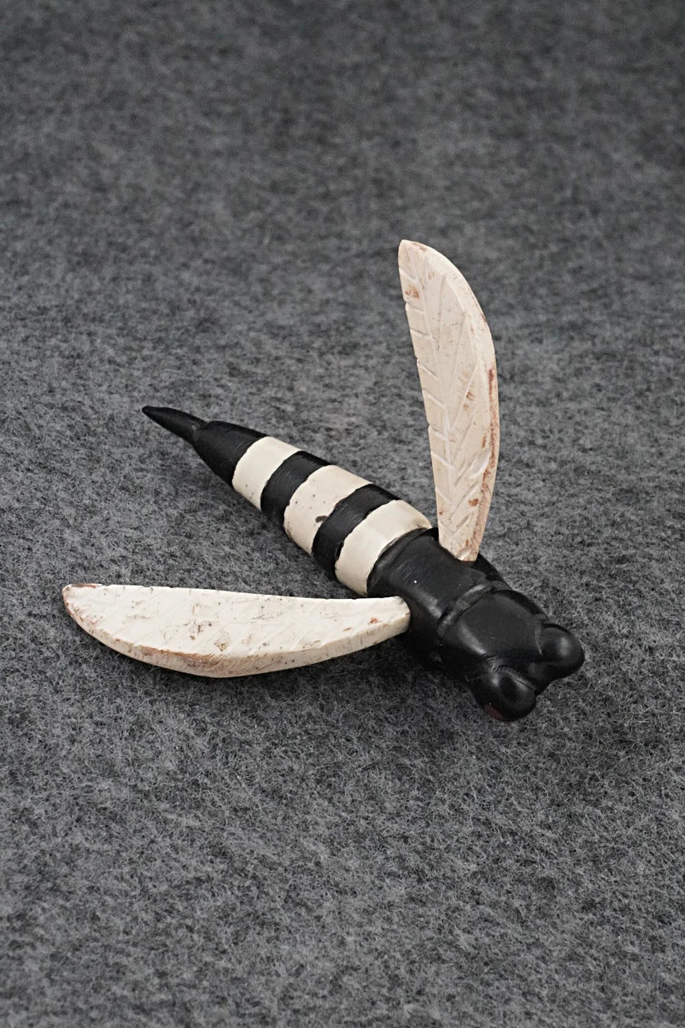 Bee Zuni Fetish Carving - Justin Red Elk