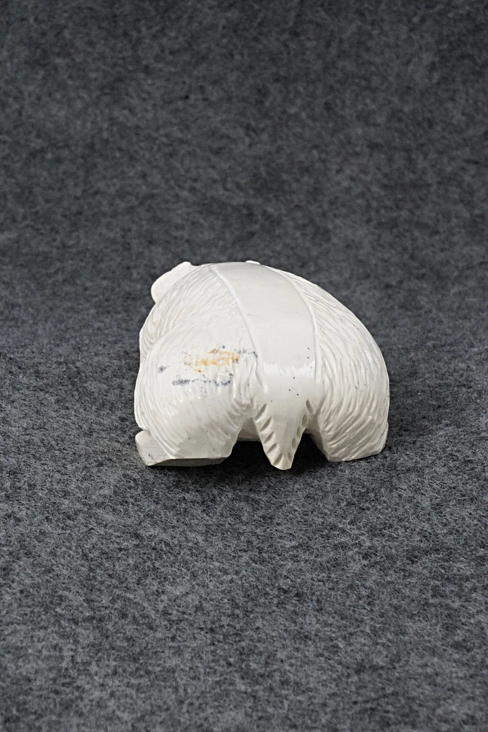 Badger Zuni Fetish Carving - Derrick Kammasee