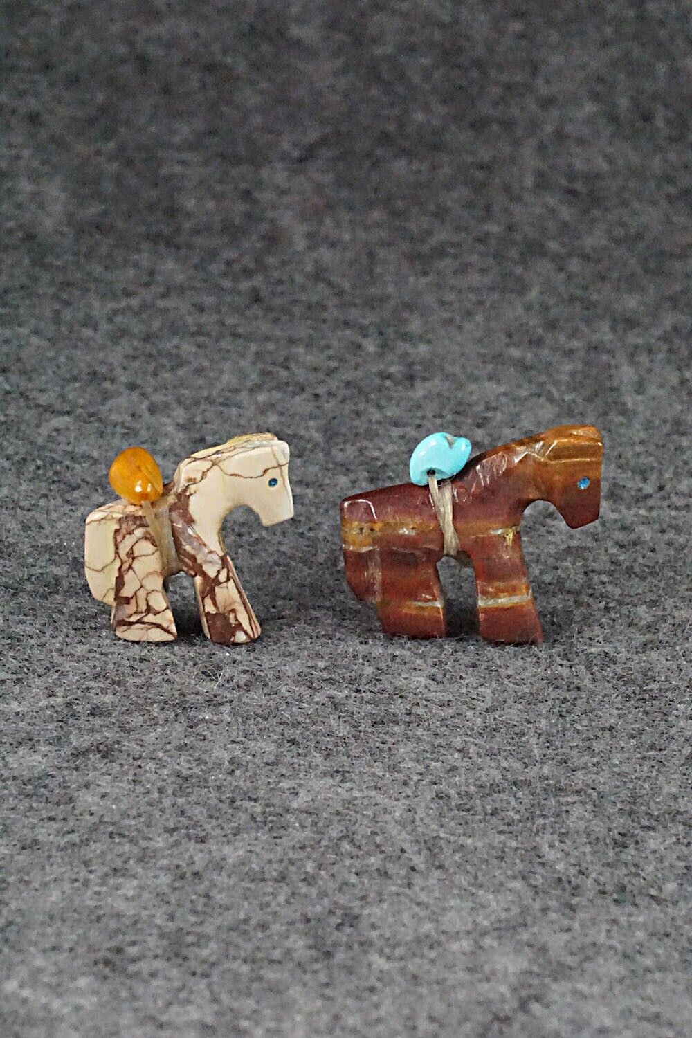 Horse Zuni Fetish Carvings - Fernando Laiwakete