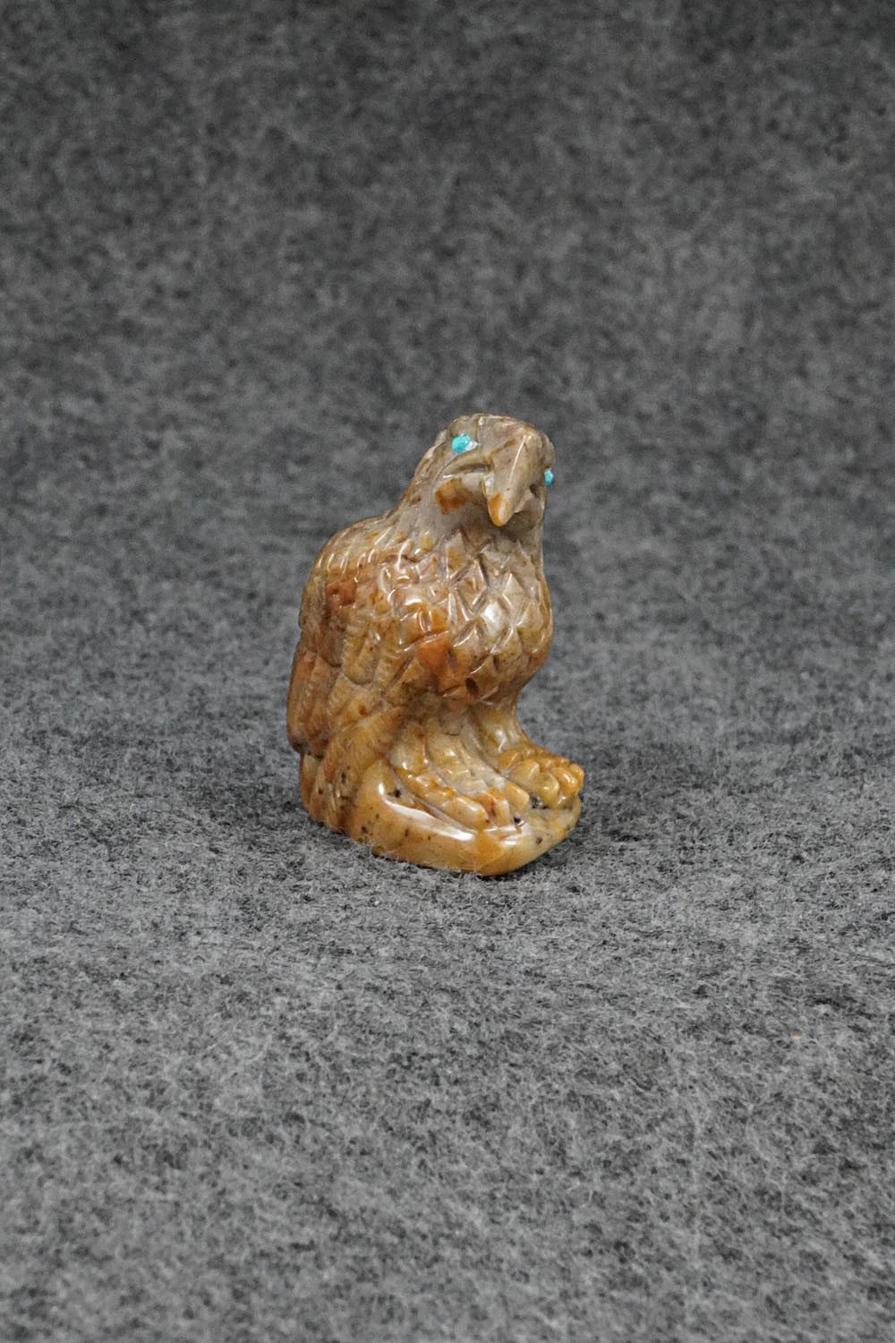Eagle Zuni Fetish Carving - Randy Lucio