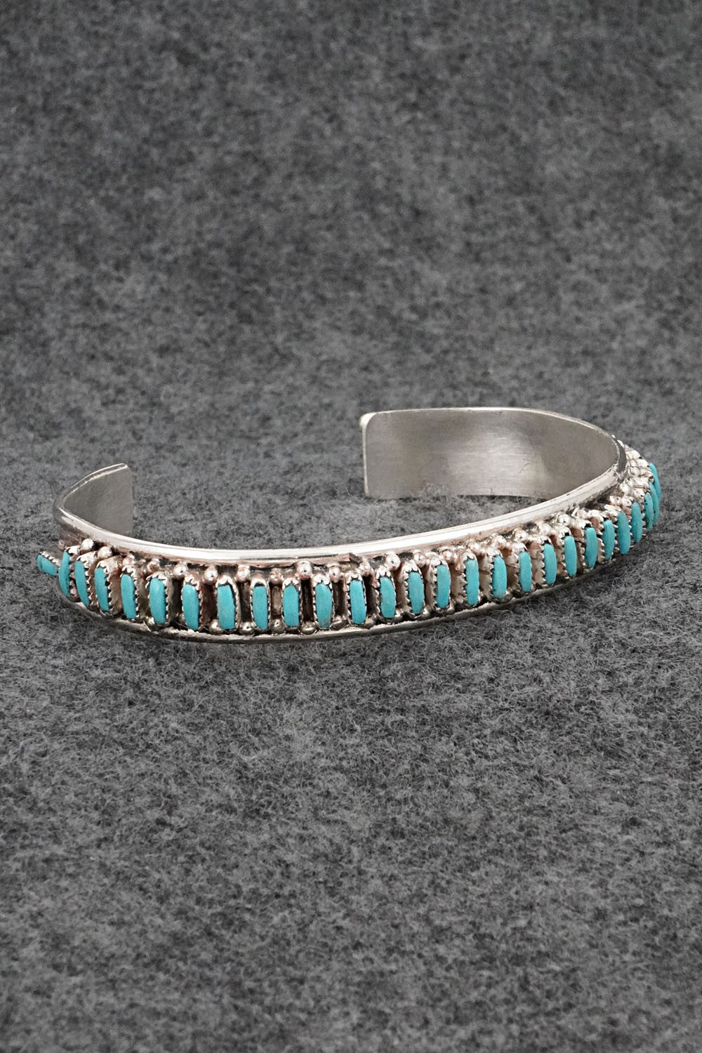Turquoise & Sterling Silver Bracelet - Aurelia Hughte