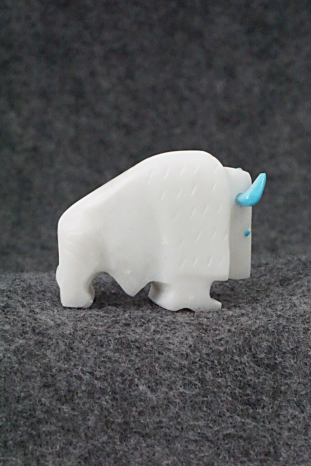 Buffalo Zuni Fetish Carving - Todd Etsate