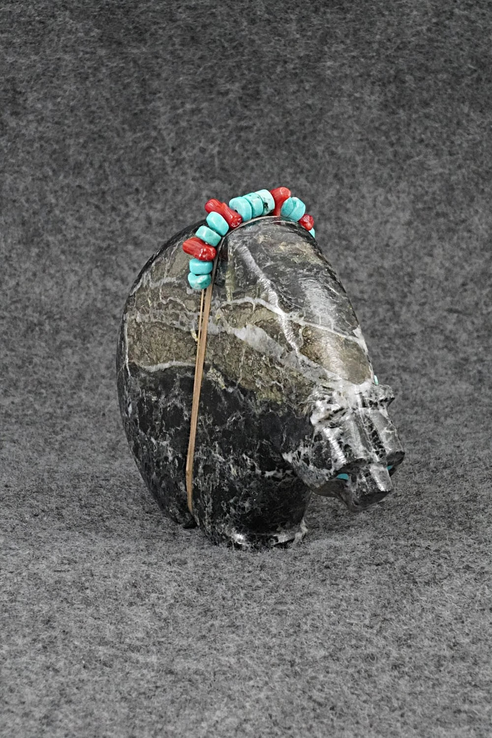 Bear Zuni Fetish Carving - Farlan & Paulette Quam