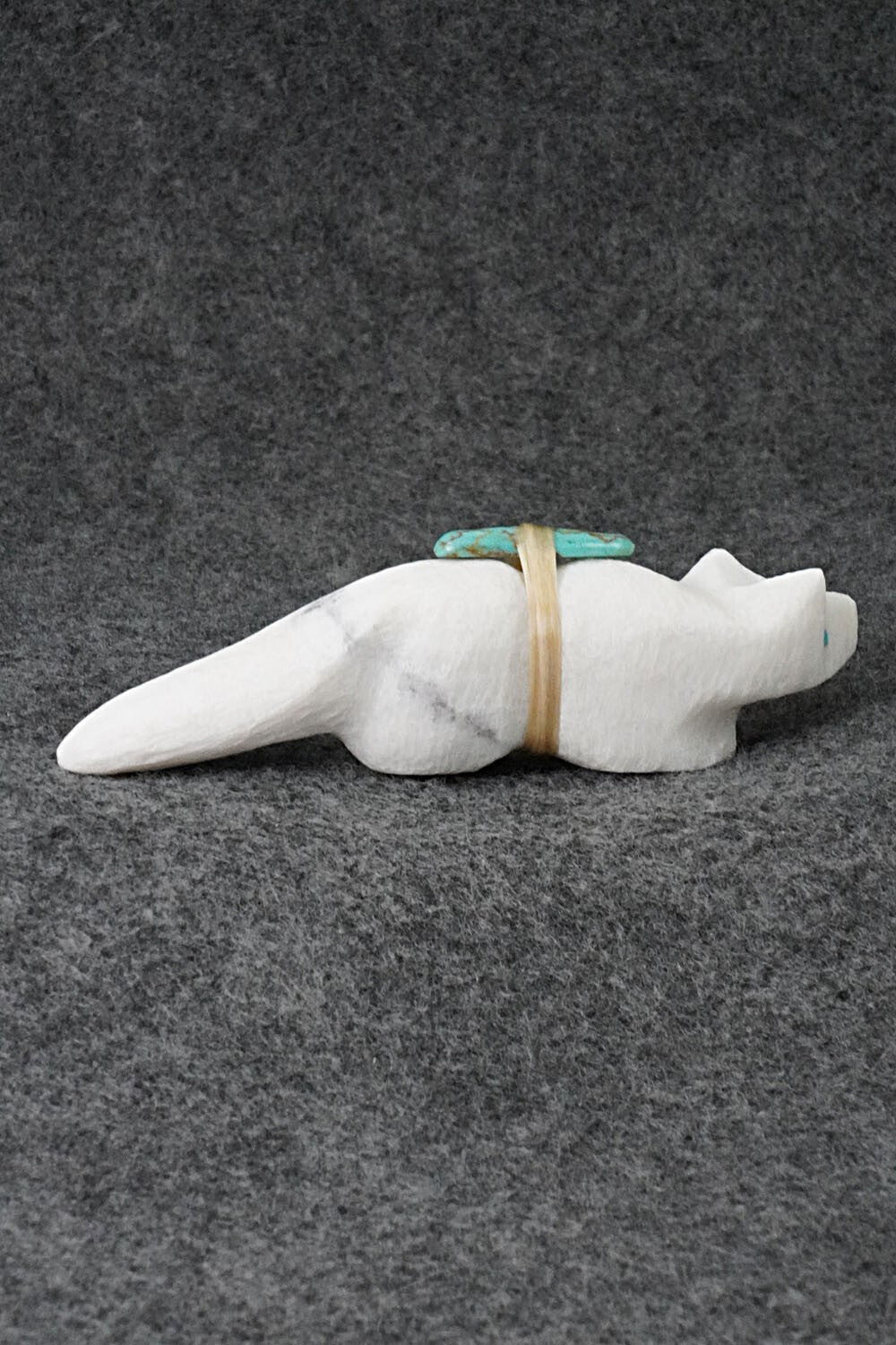 Wolf Zuni Fetish Carving - Herbert Halate