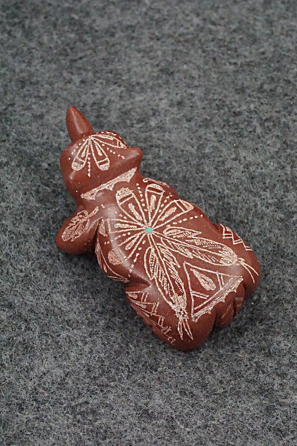 Badger Zuni Fetish Carving - Adrian Cachini