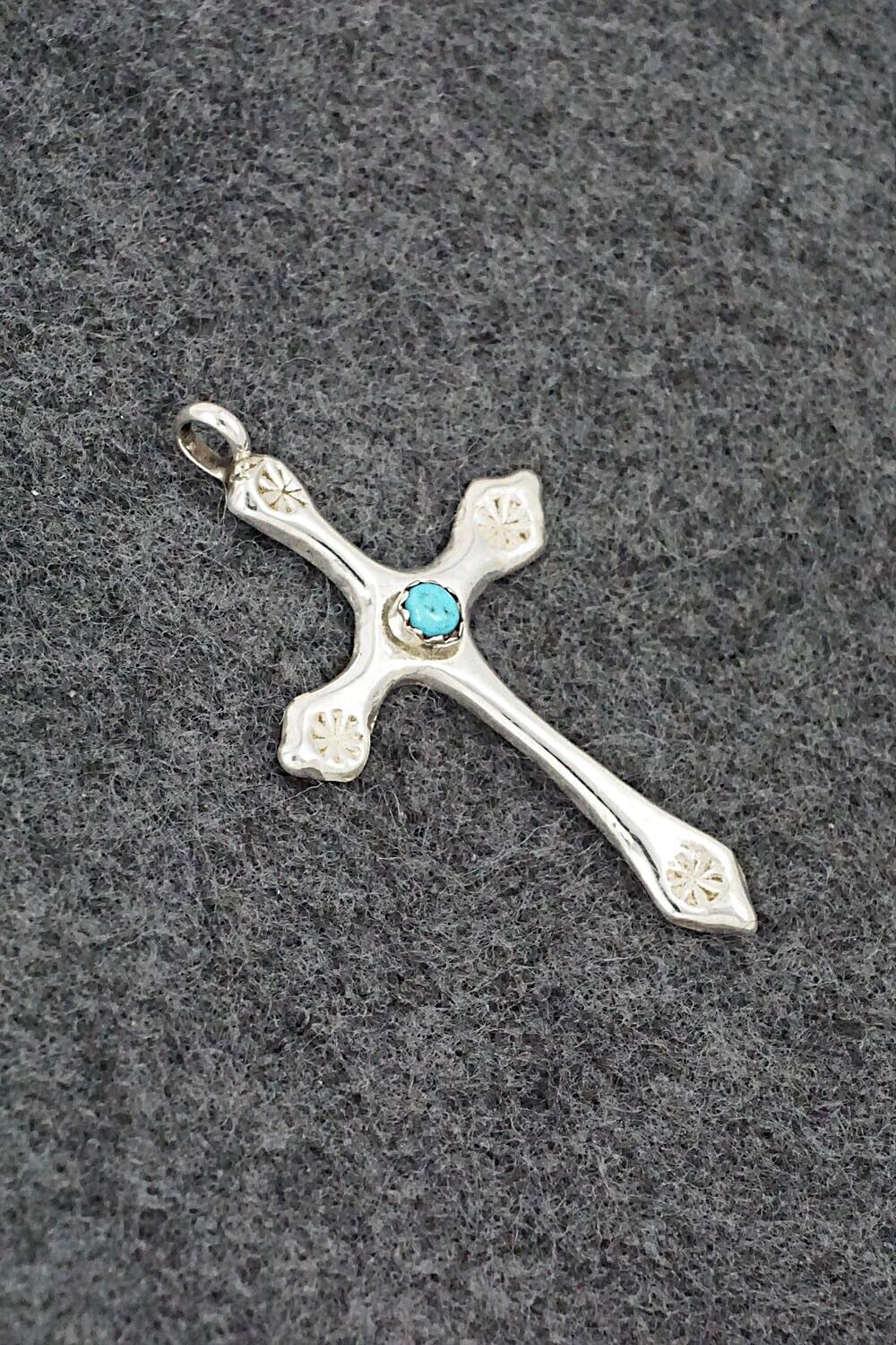 Turquoise & Sterling Silver Pendant - Thomas Johnson