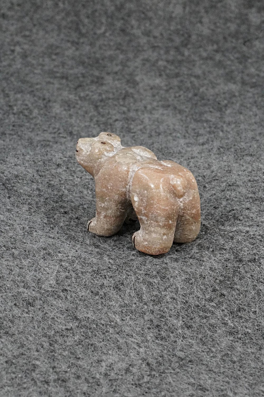 Bear Zuni Fetish Carving - Rick Kallestewa