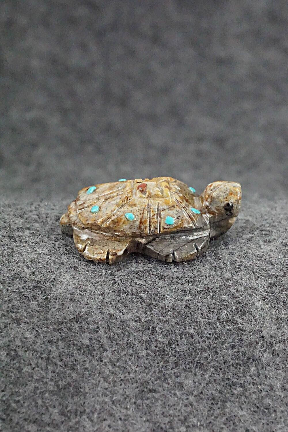 Turtle Zuni Fetish Carving - Carl Etsate