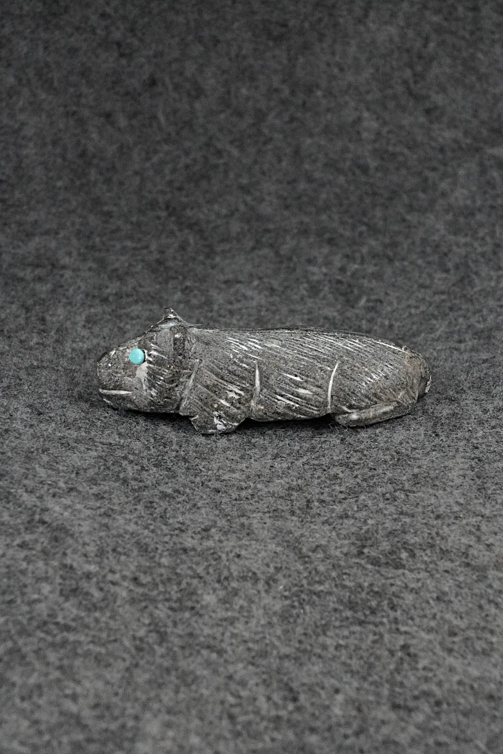 Badger Zuni Fetish Carving - Derrick Kaamasee