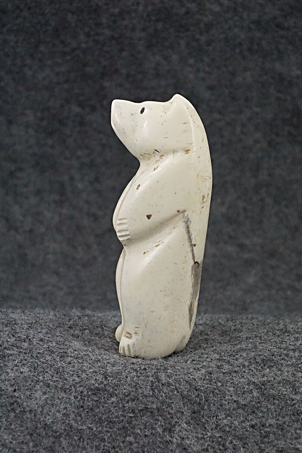 Bear Zuni Fetish Carving - Justin Red Elk