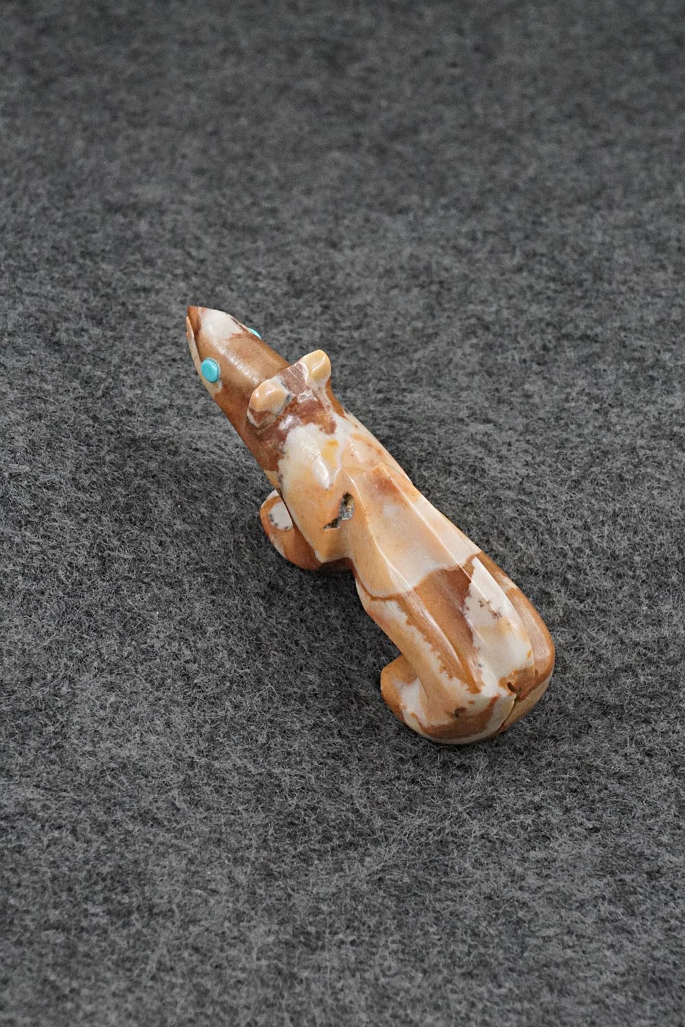 Mountain Lion Zuni Fetish Carving - Ronnie Lunasee