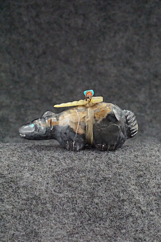 Bear Zuni Fetish Carving - Peter Gasper