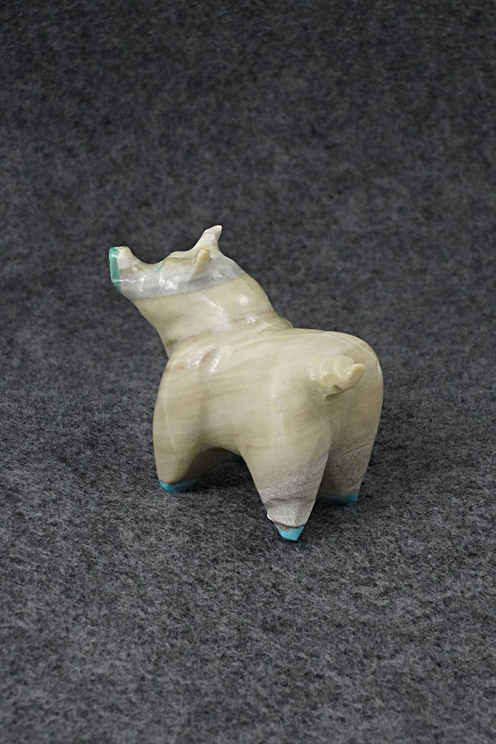 Pig Zuni Fetish Carving - Freddie Leekya