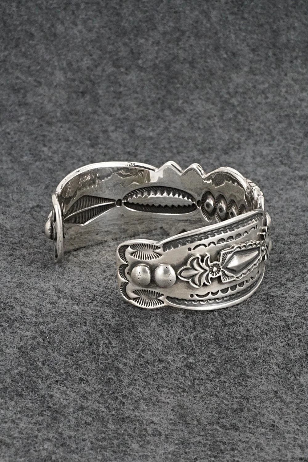 Turquoise & Sterling Silver Bracelet - Roland Dixson