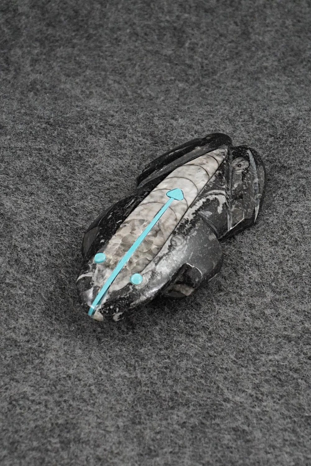 Frog Zuni Fetish Carving - Kenric Laiwakete