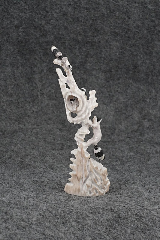 Raccoon Zuni Fetish Carving - Ruben Najera