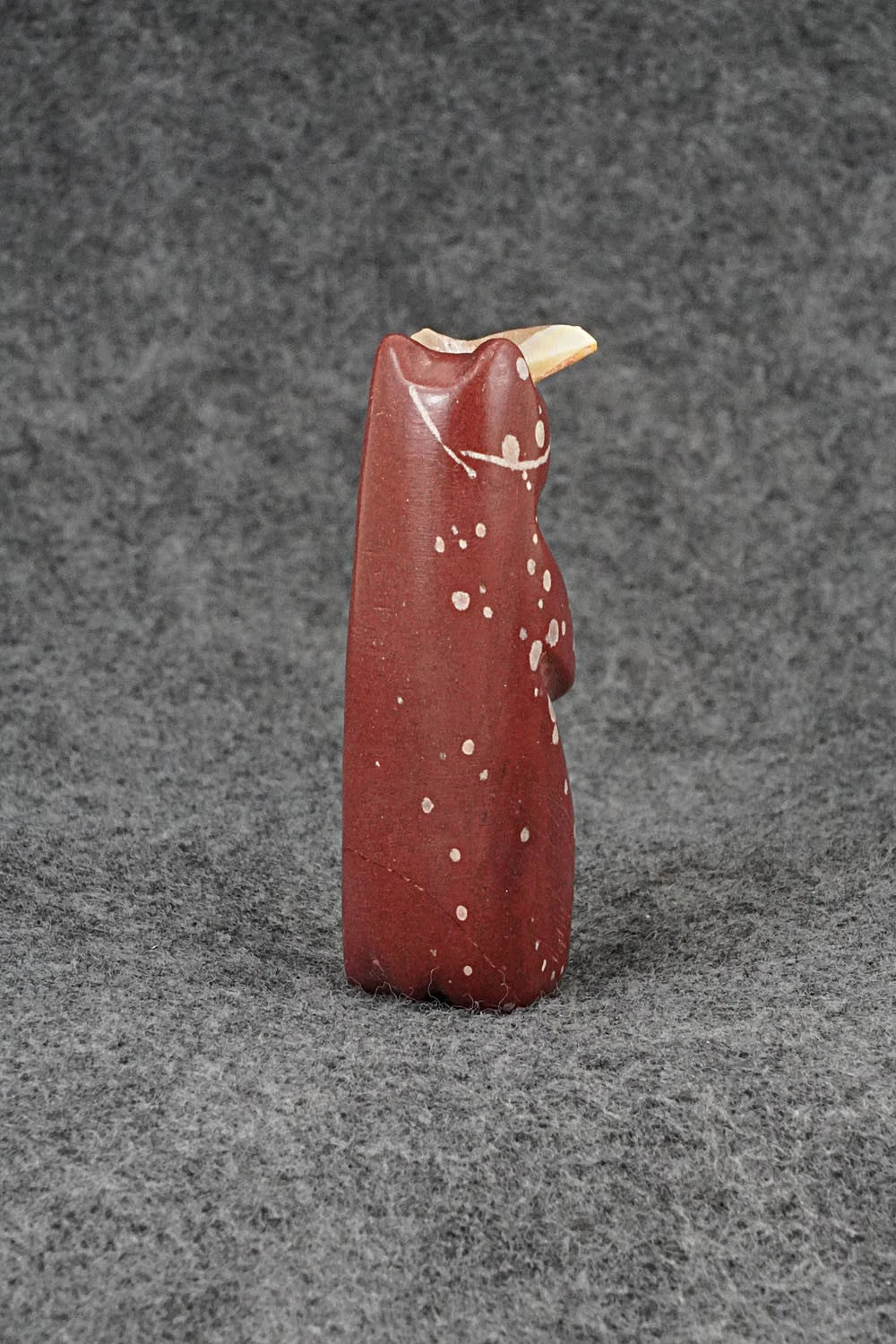 Bear Zuni Fetish Carving - Justin Red Elk