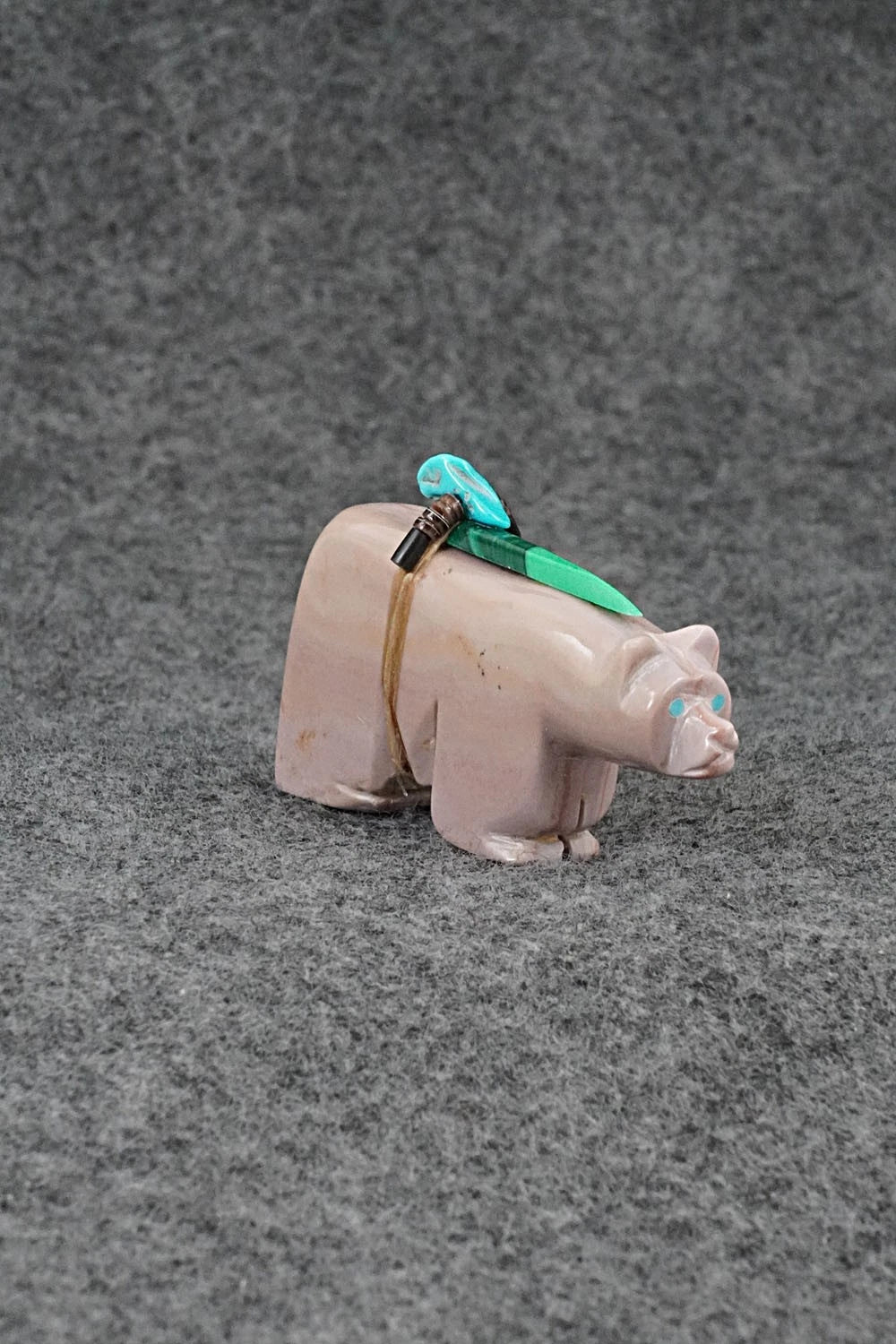 Bear Zuni Fetish Carving - Alex Tsethalakai