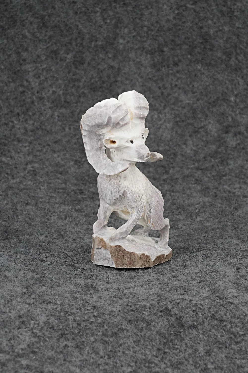 Ram Zuni Fetish Carving - Lewis Malie