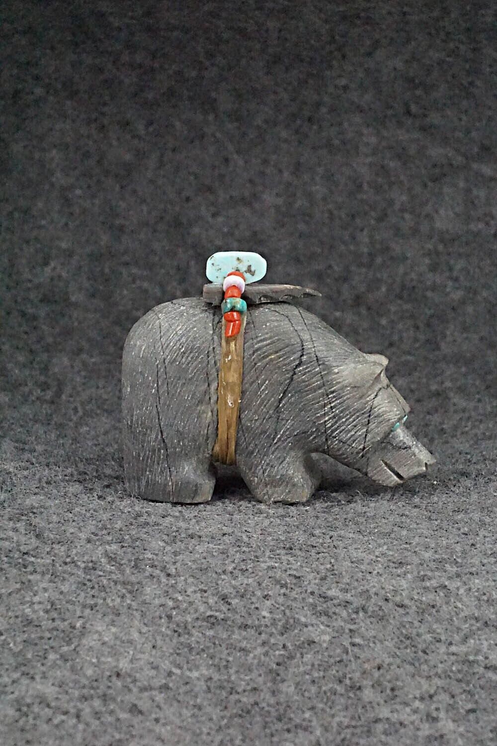 Bear and Cub Zuni Fetish Carving - Douglas Martza