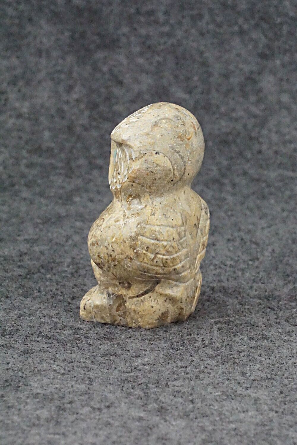 Owl Zuni Fetish Carving - Andres Lementino