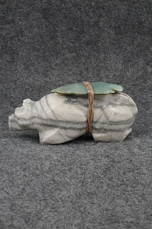Bear Zuni Fetish Carving - Jaren Cachini