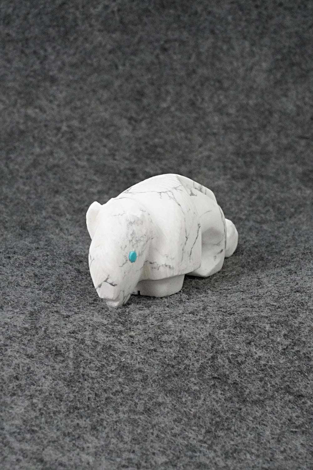 Buffalo Zuni Fetish Carving - Ronnie Lunasee