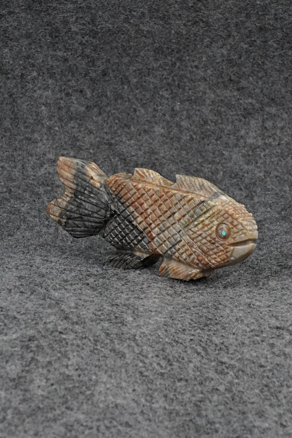 Fish Zuni Fetish Carving - Tony Mackel