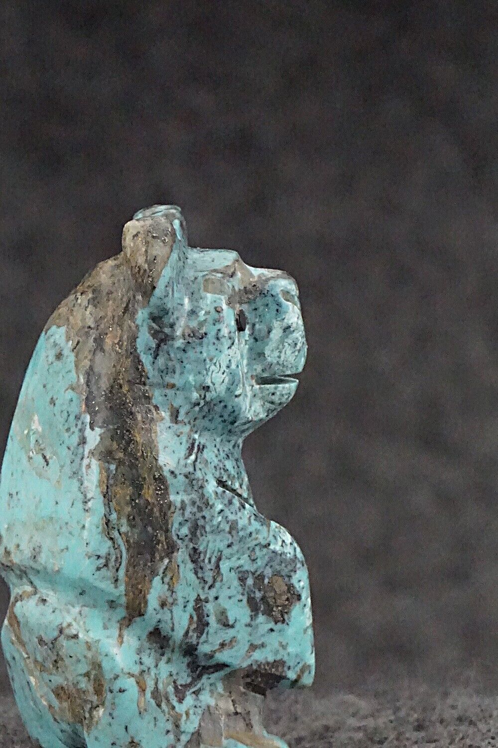 Bear Zuni Fetish Carving - Reynold Lunasee