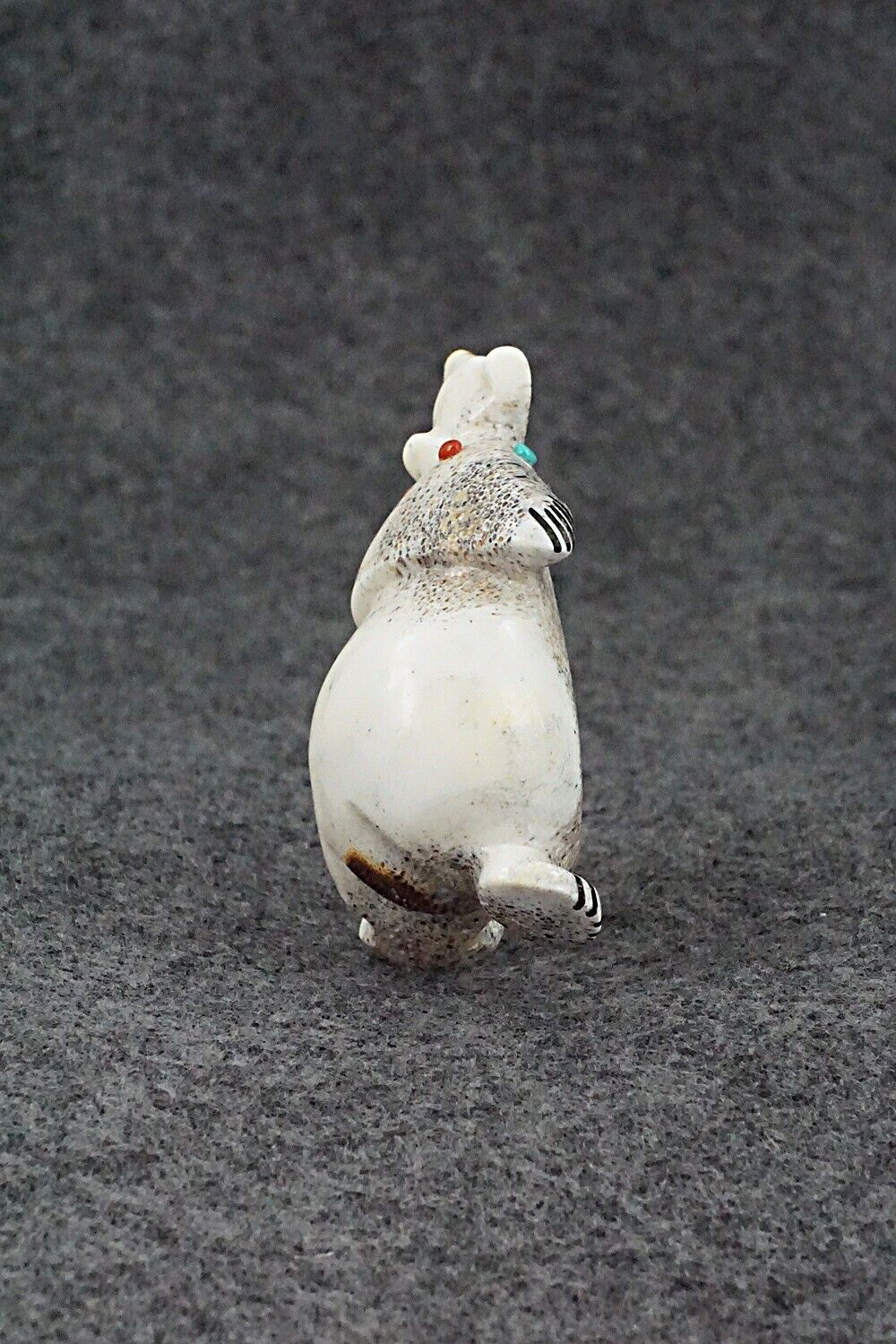 Dancing Bear Zuni Fetish Carving - Claudia Peina