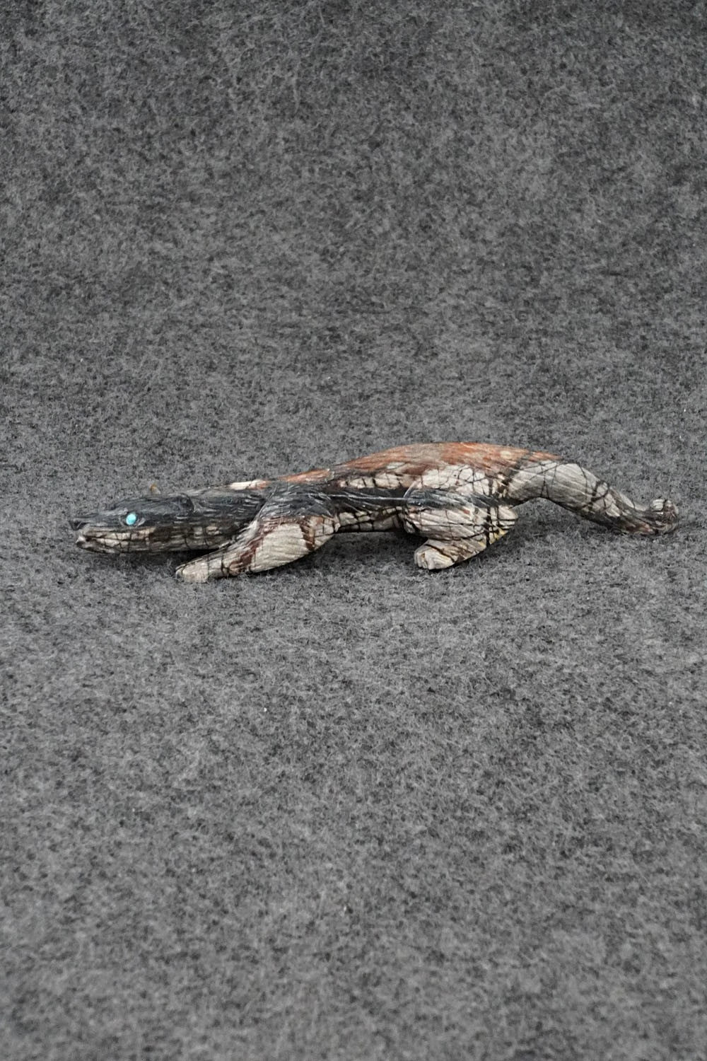 Mountain Lion Zuni Fetish Carving - Lance Cheama