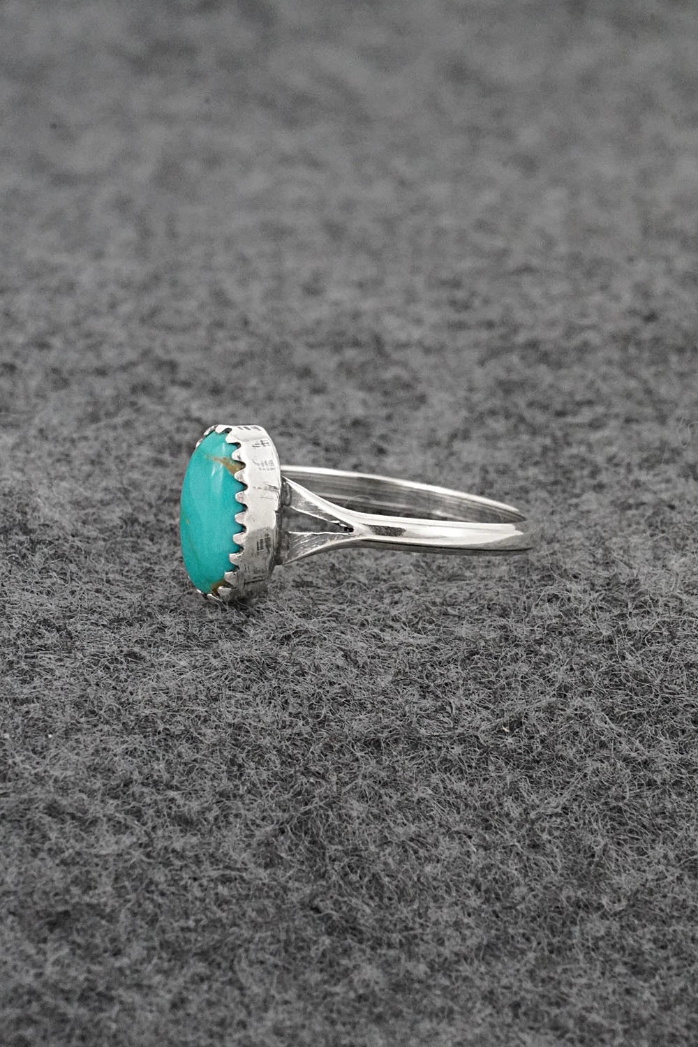 Turquoise & Sterling Silver Ring - Matthew Gordon - Size 8