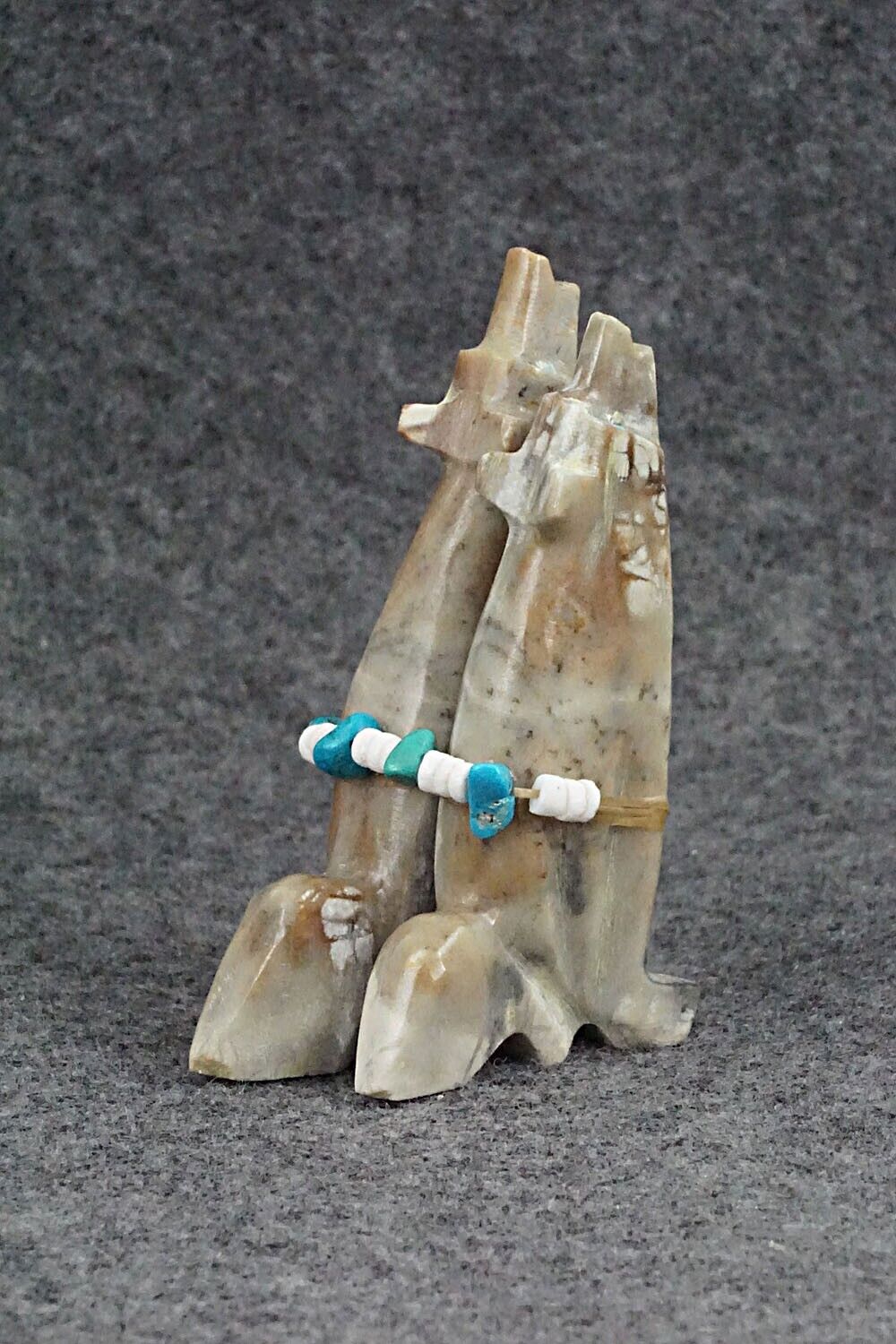 Wolf Pair Zuni Fetish Carving - Tim Lementino