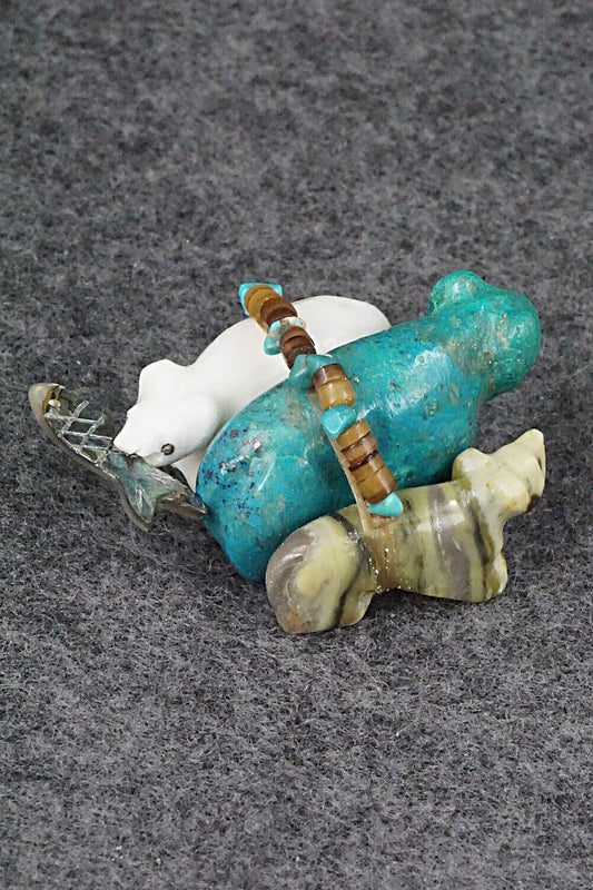 Bears with Fish Zuni Fetish Carving - Daisy Rose Leonard