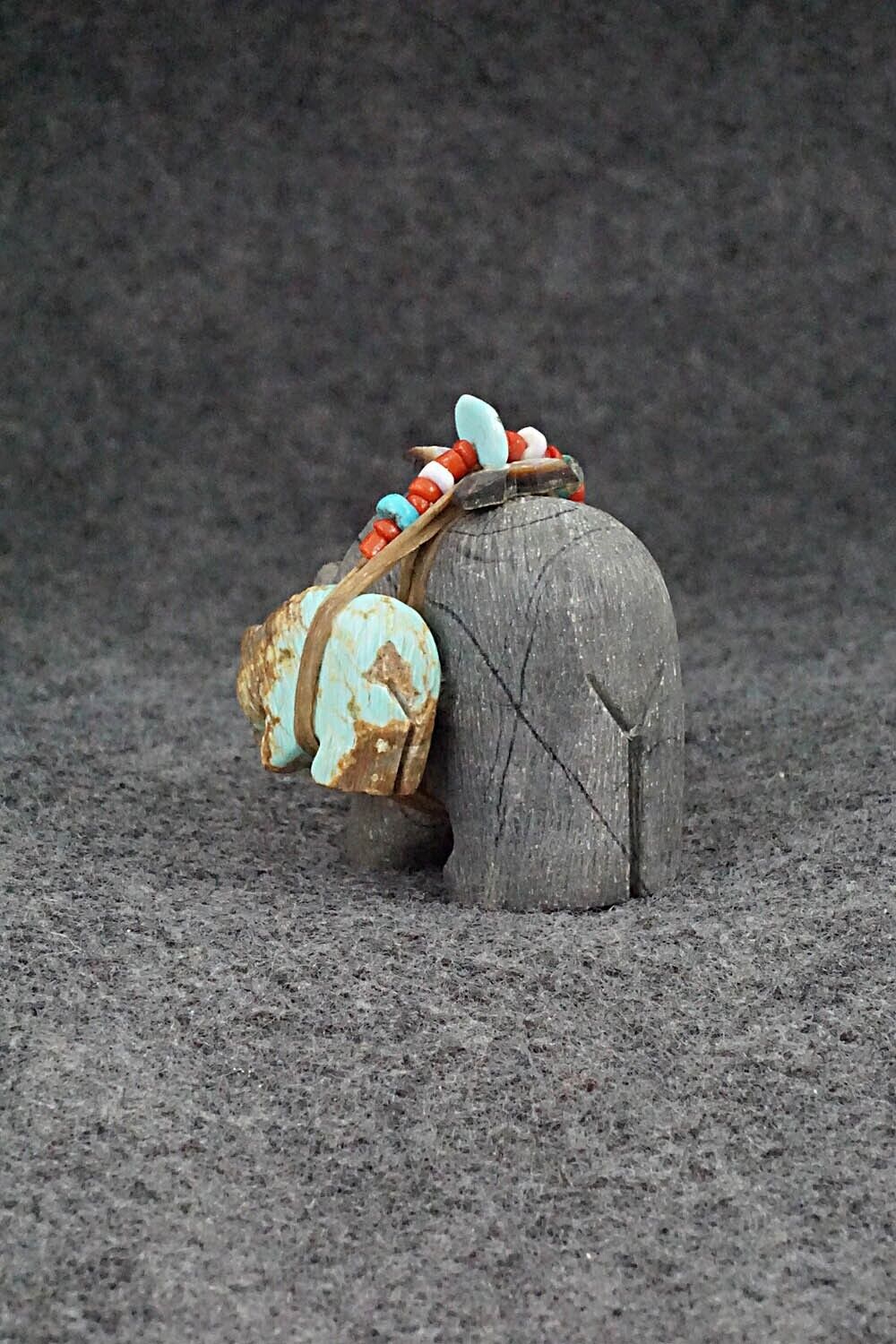 Bear and Cub Zuni Fetish Carving - Douglas Martza
