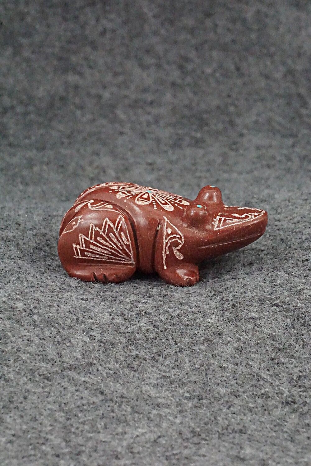 Frog Zuni Fetish Carving - Adrian Cachini