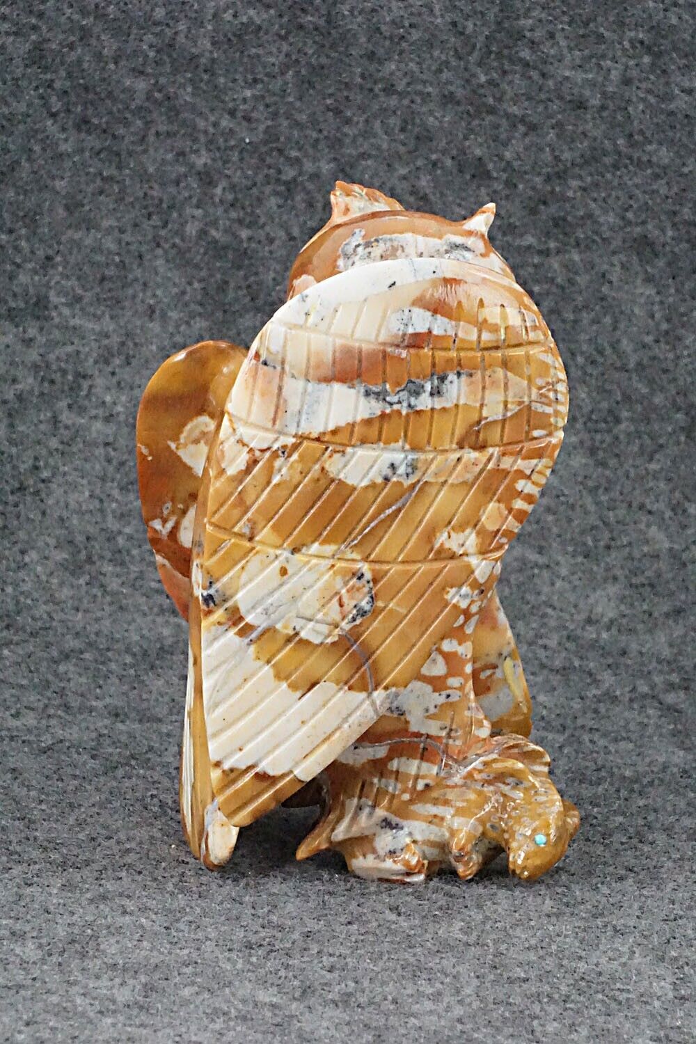 Owl Zuni Fetish Carving - Albert Eustace