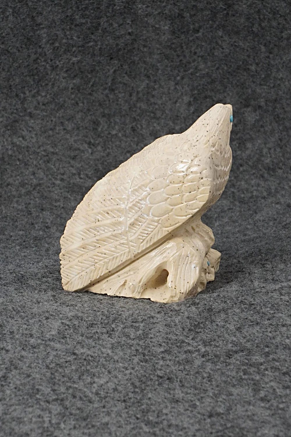 Eagle Zuni Fetish Carving - Derrick Kammasee