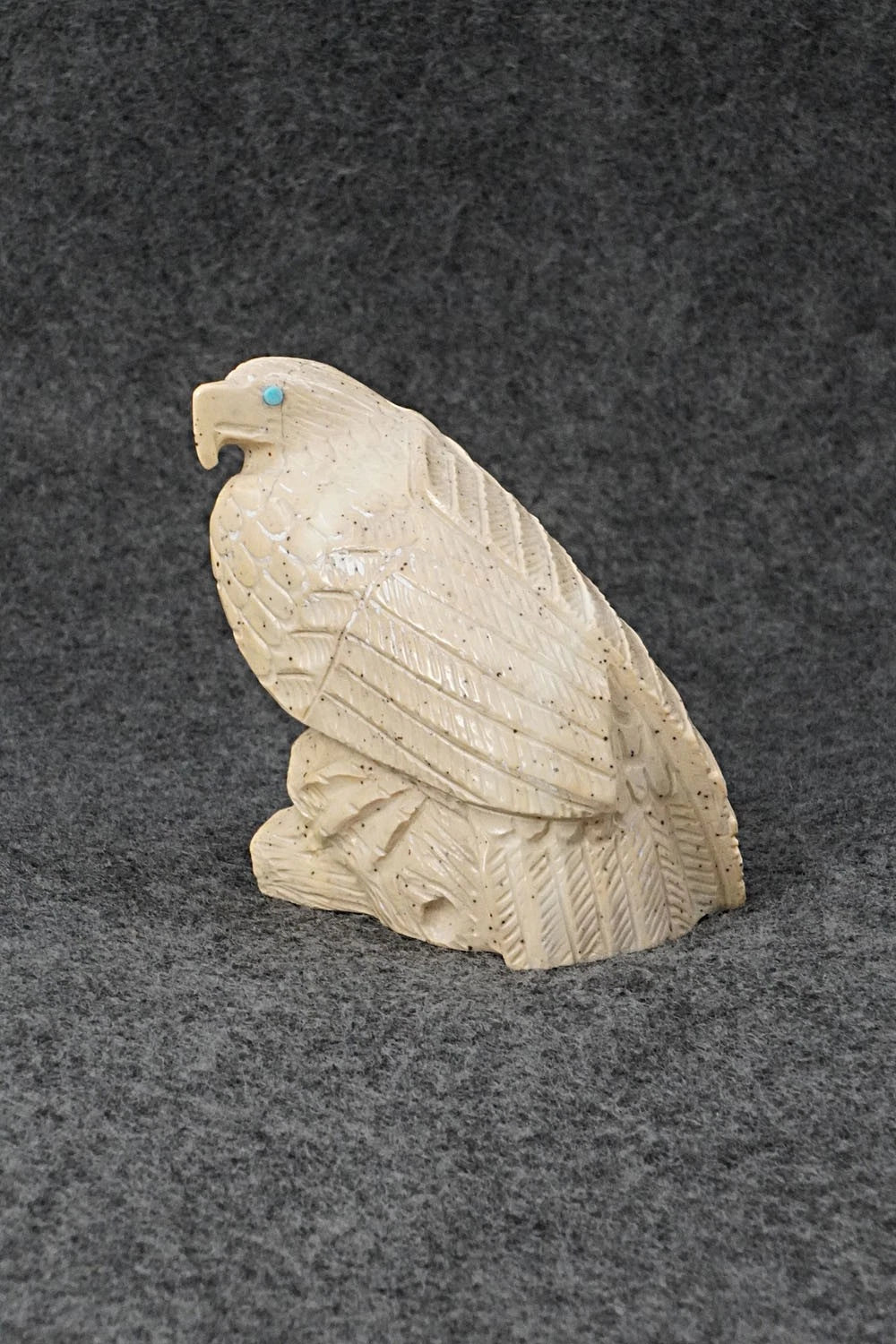 Eagle Zuni Fetish Carving - Derrick Kammasee