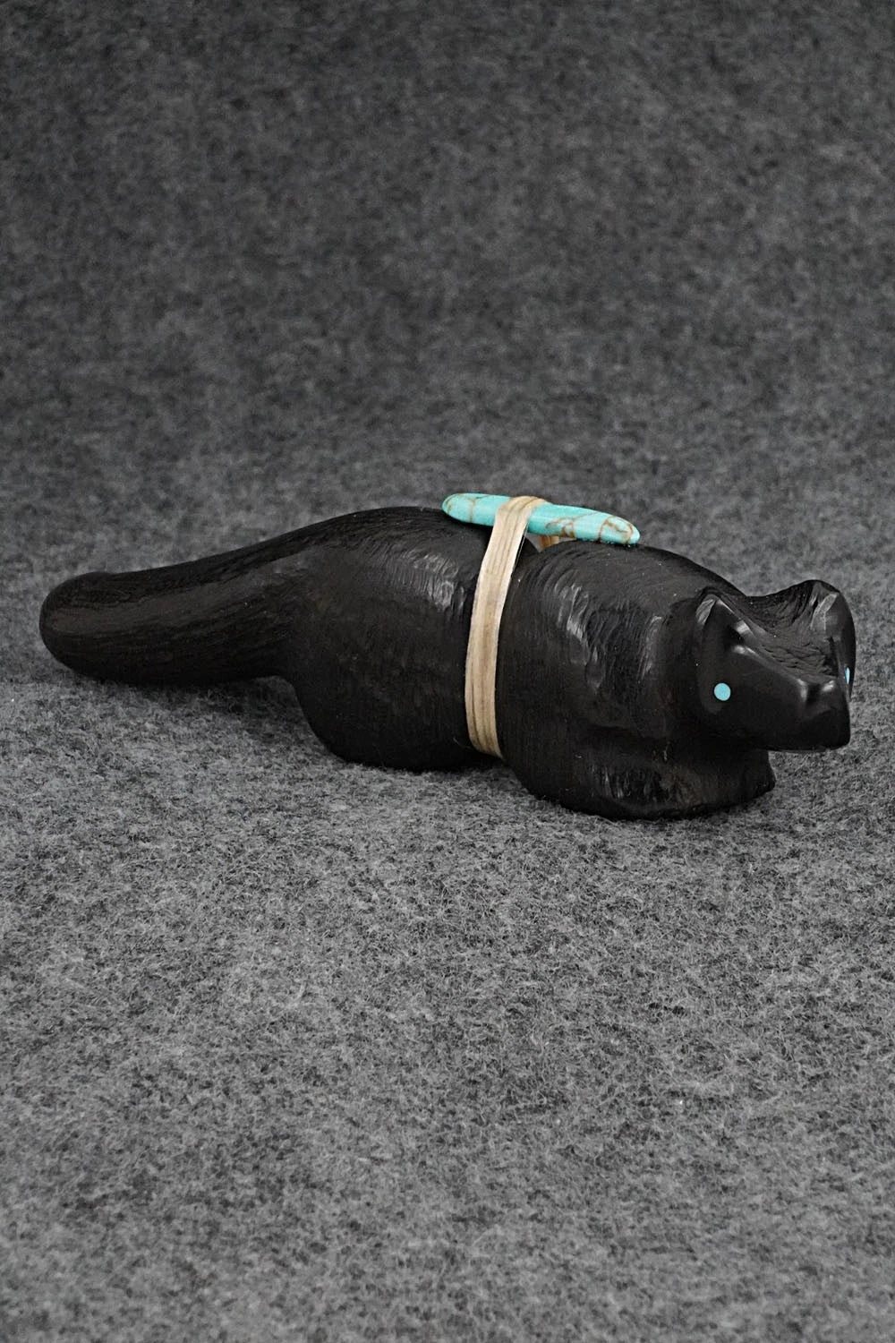 Mountain Lion Zuni Fetish Carving - Herb Halate